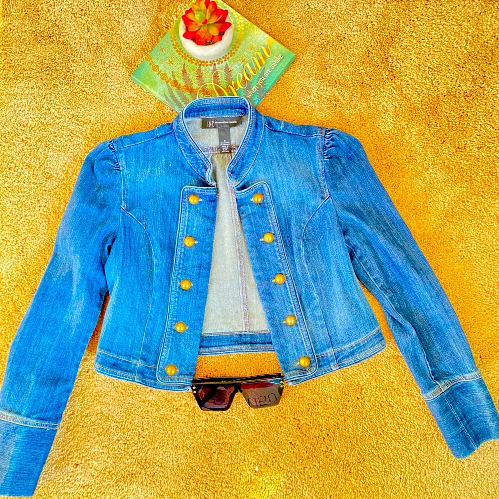 Classic denim jacket size S
